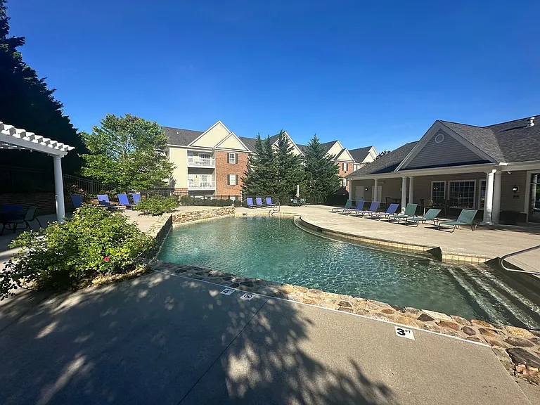 Echo at Forest View — Photo 21