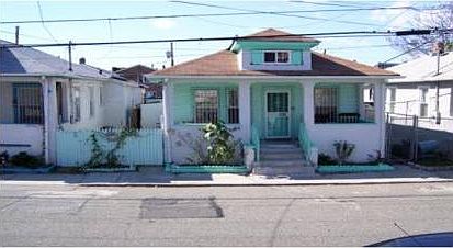 1st image of 189 Beach 24th St