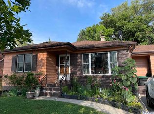 4832 S 13th St, Omaha, NE 68107