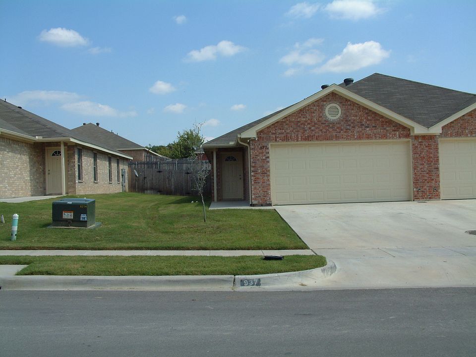 1st image of 936 Terry Trl