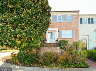 1515 Belle Haven Rd, Alexandria, VA 22307