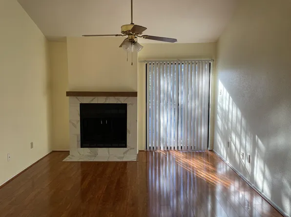 7950 N Stadium Dr, Houston, TX