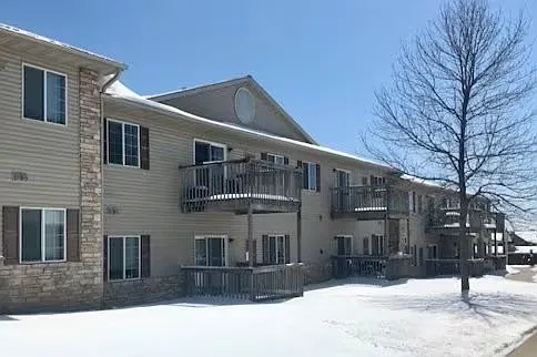 Crown Apartments — Photo 12