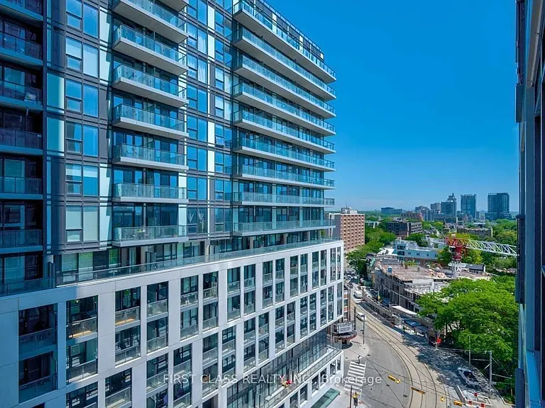 181 Dundas St E #1002 — Photo 21