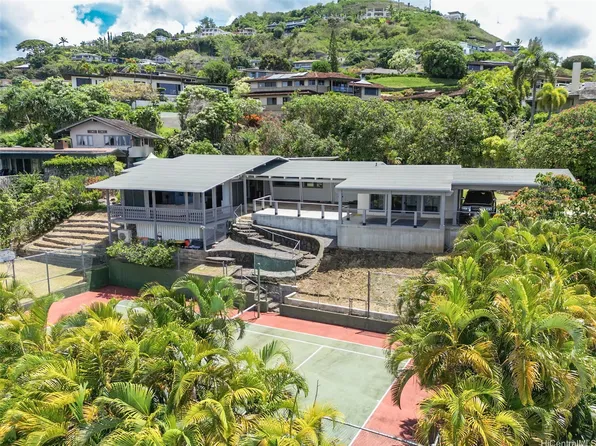 1901 Judd Hillside Rd, Honolulu, HI 96822