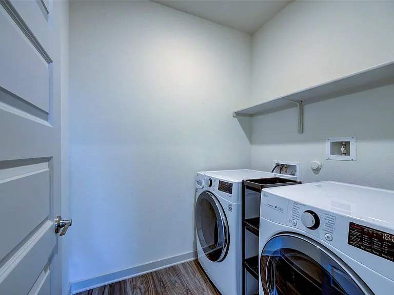 8012 Linda Michelle Ln — Photo 25