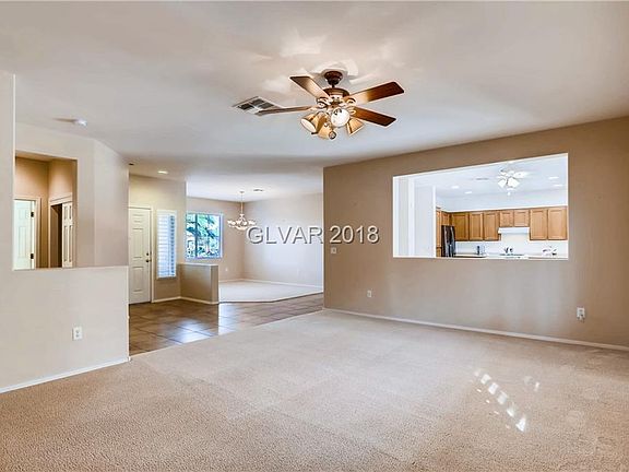 5th image of 2569 Evansville Ave