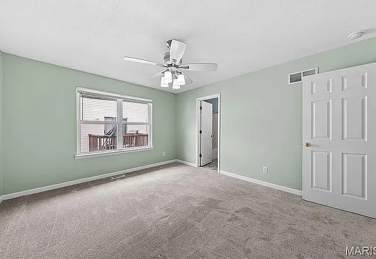 123 Woodlake Ct — Photo 5