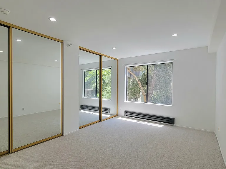 7202 Shelter Creek Ln — Photo 7