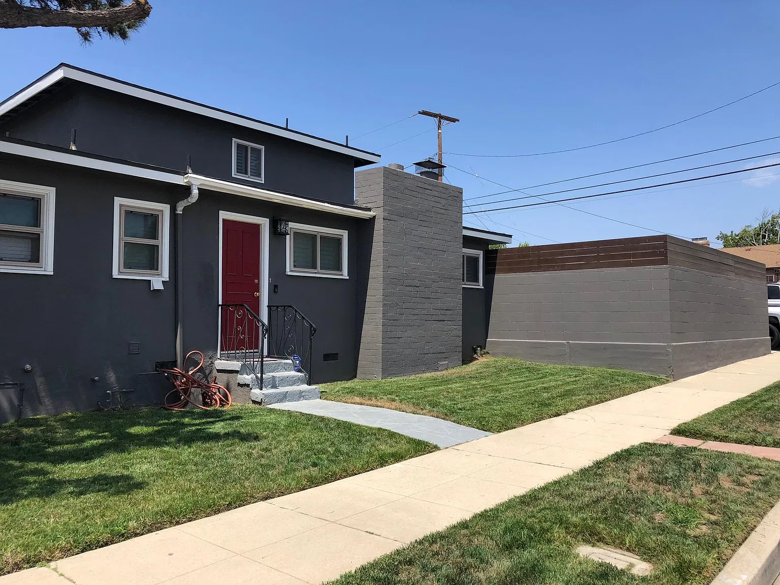 8940 S 12th Ave — Photo 3