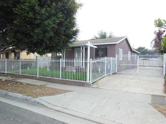 1st image of 340 E El Segundo Blvd
