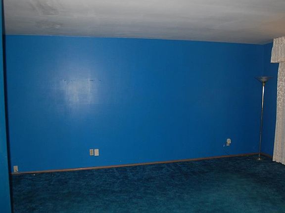 4th image of 8216 E 37th Pl