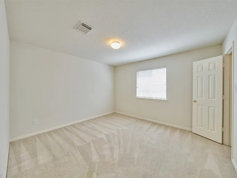 506 Elm Ridge Dr — Photo 25