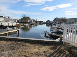 12 6th Ter, Seaside Heights, NJ 08751