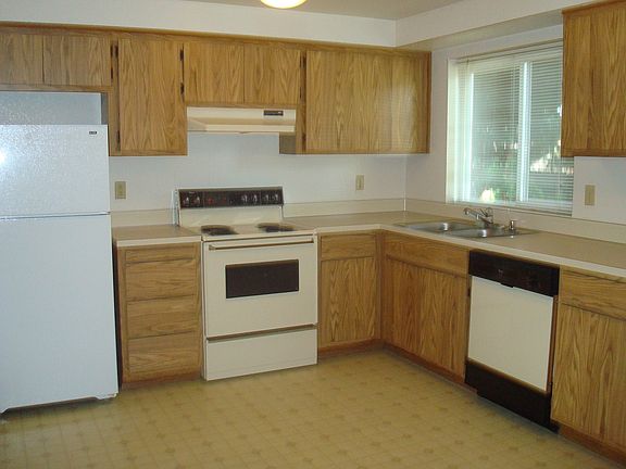 2nd image of 7604 51st Ave NE #2