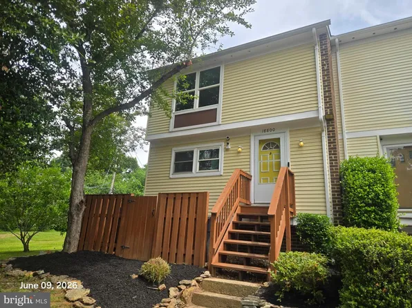 18800 Pine Ridge Ln #1, Germantown, MD 20874