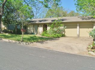 6902 Duquesne Dr, Austin, TX 78723
