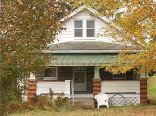 1114 Old State Rd, Apollo, PA 15613