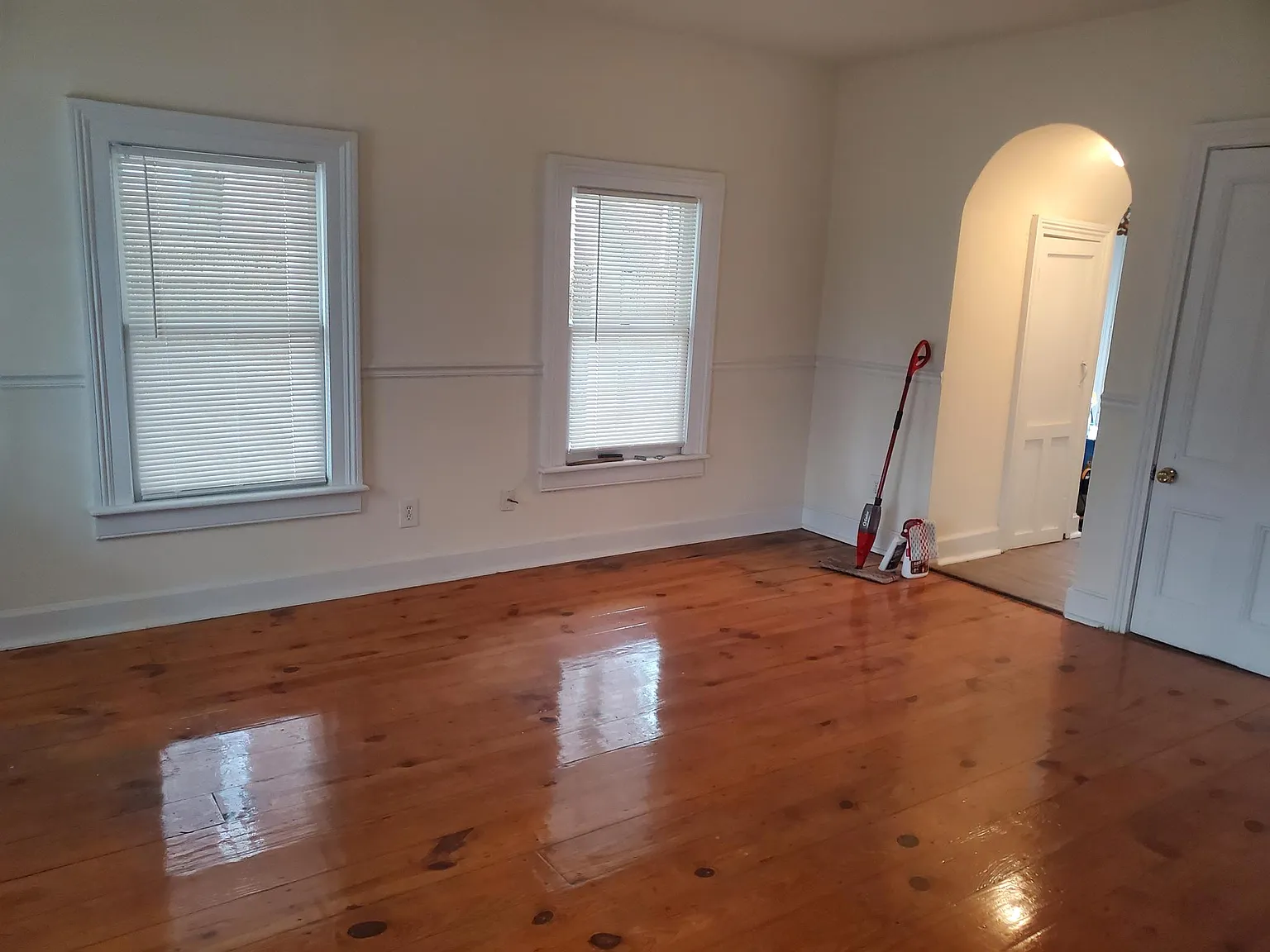 2 bed, $3,250 — Photo 1