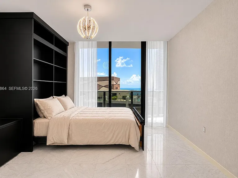 1000 Brickell Plz #Penthouse 5203 — Photo 23