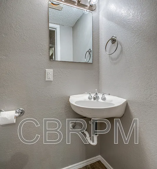 5308 Kenosha Ave — Photo 15