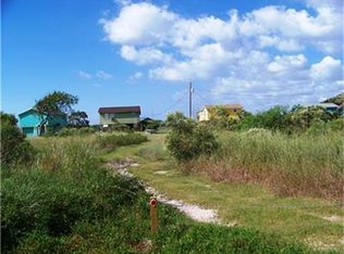 660 Blue Water Blvd, Sargent, TX 77414