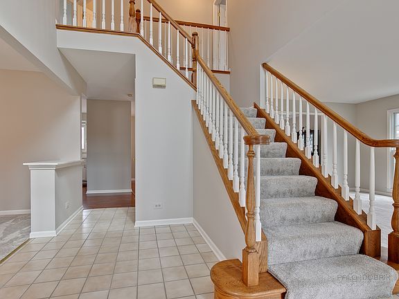 5th image of 169 Ambria Dr