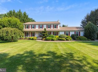 2 Allison Dr, Coatesville, PA 19320