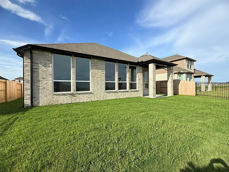 31207 Firefly Meadow Cir — Photo 34