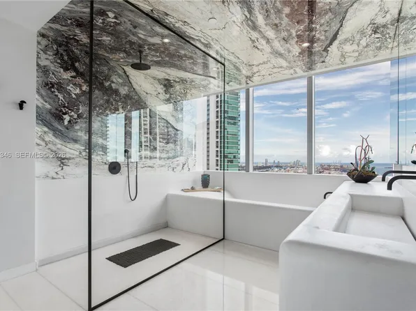 851 NE 1st Ave Unit 3411, Miami, FL 33132