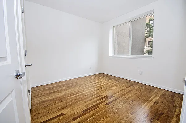 Rented by Level Group | media 33