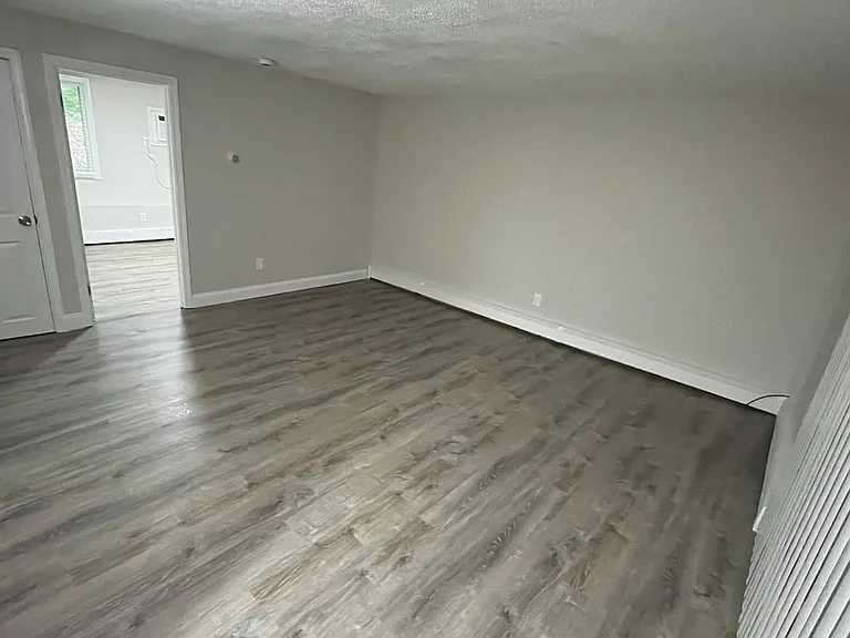 Henry Terrace 3 — Photo 16