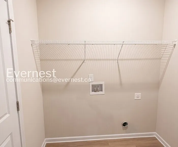 104 Culver St — Photo 17