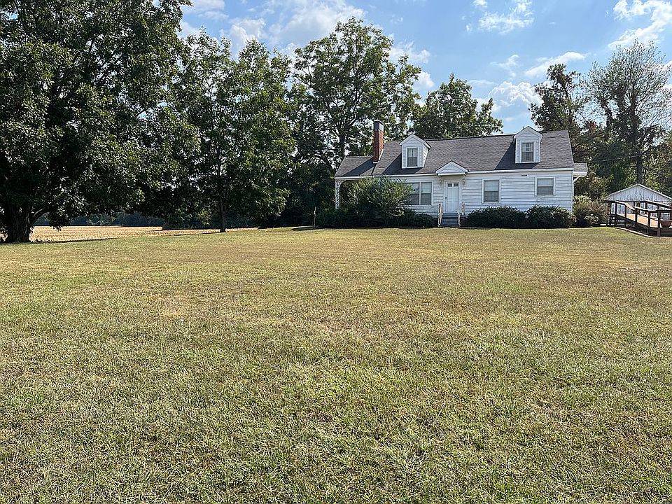  Very large yard