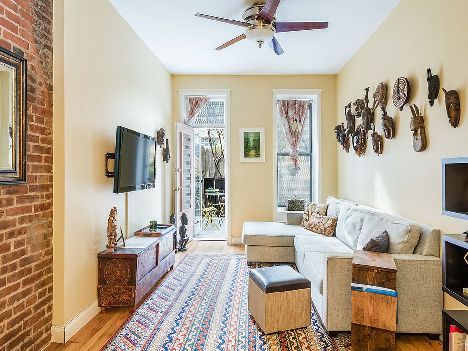 1st image of 419 W 48th St APT 1W