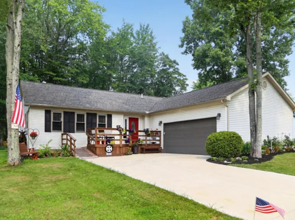 703 Daffodil Dr, Howard, OH 43028