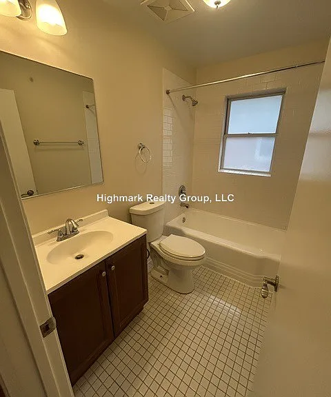 115 W Ash St #C — Photo 19