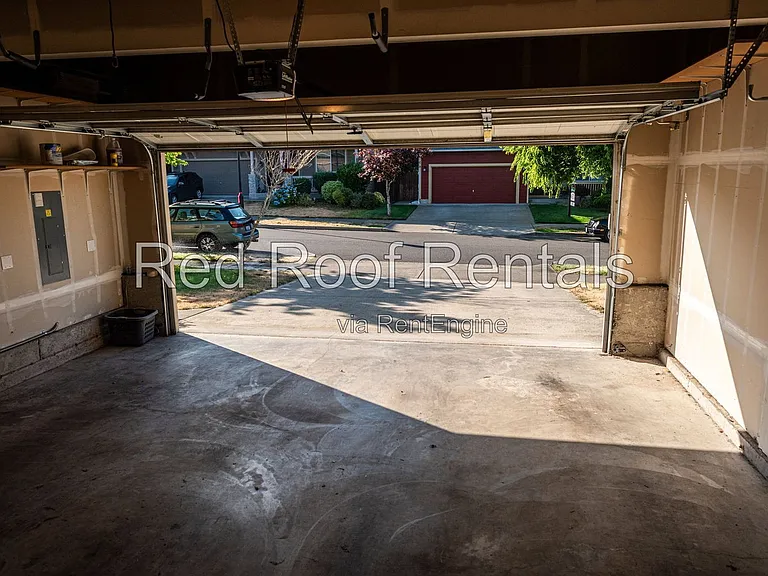 1441 Farina Loop SE — Photo 47