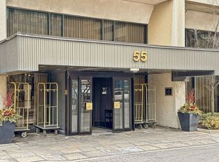 55 Harbour Sq Unit 3413, Toronto, ON