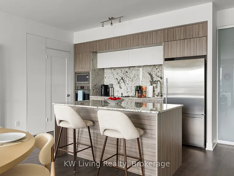38 Cameron St #608 — Photo 22