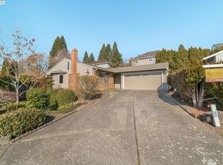 10855 SW Highland Dr, Tigard, OR 97224