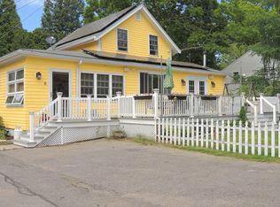 8 Pine St, Dartmouth, MA 02747