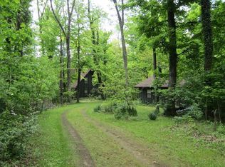 10118 N Shore Dr, Hillsboro, OH 45133