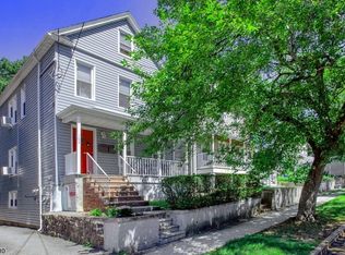 142 Forest St #2, Montclair, NJ 07042