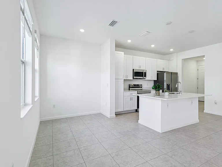 Nona Homes — Photo 27