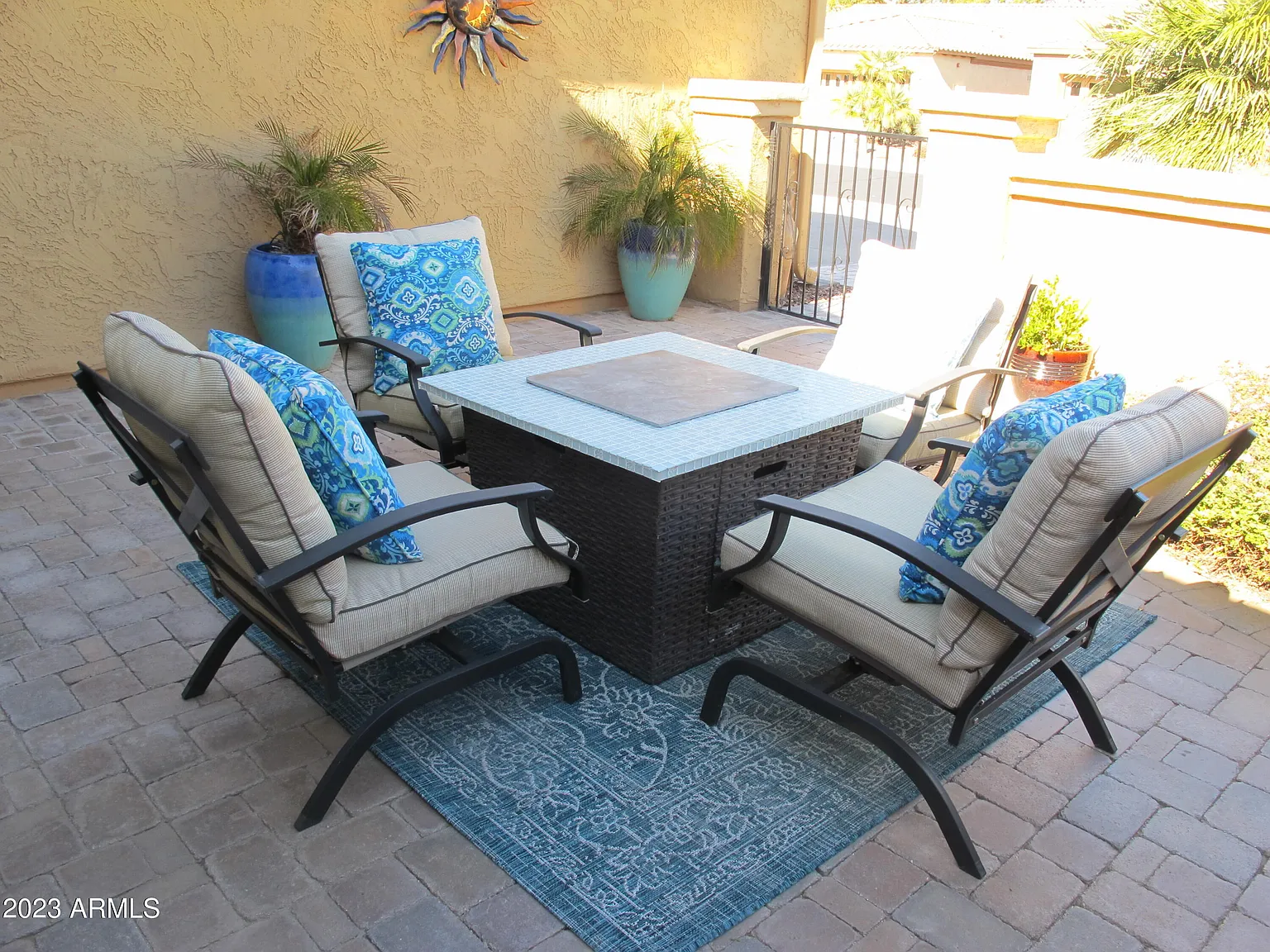 2 bed, 1635 sqft, $2,300 — Photo 2