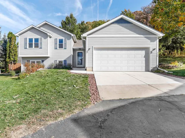 5177 Ridge Oak Dr, Madison, WI 53704