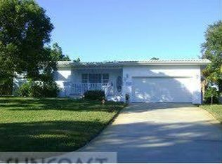 3667 Orchard Grove Ln, Largo, FL 33770