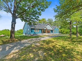 121 Forest Dr, Carl Junction, MO 64834