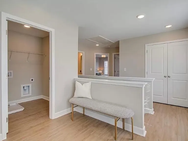 Upstairs bonus area